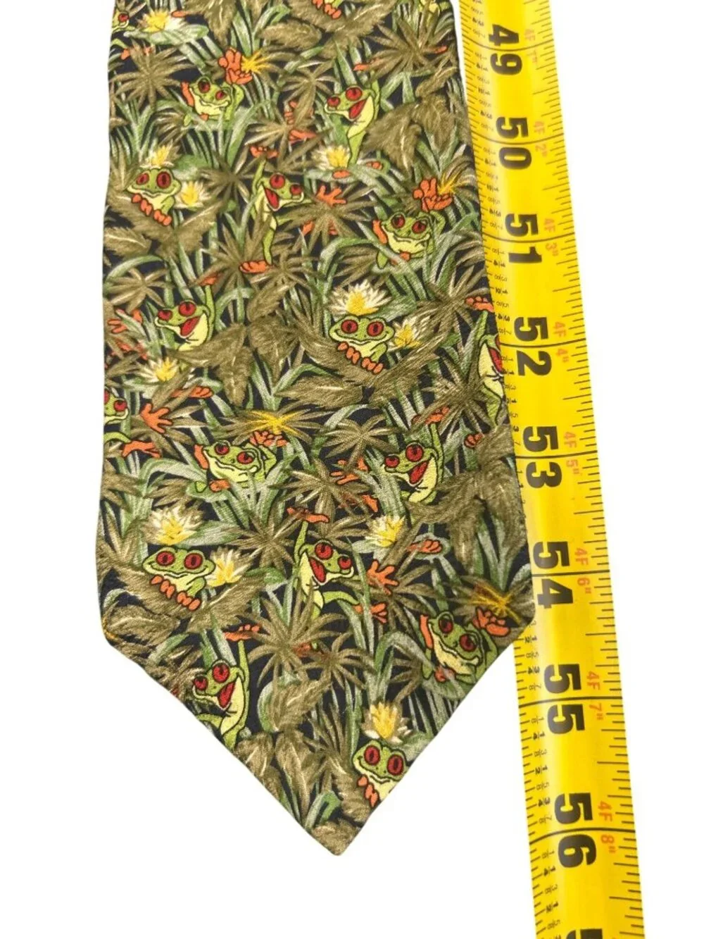 Rainforest Cafe Frog Silk Tie Green Multicolor Jungle Novelty Souvenir Necktie